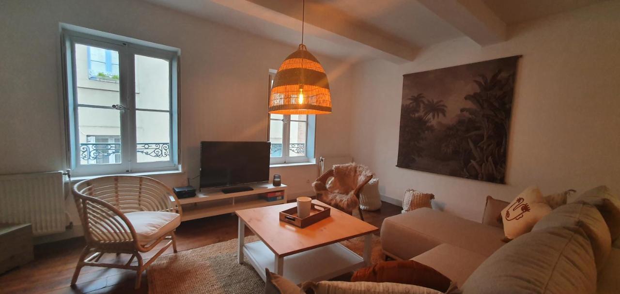 Santocha : Appartement En Plein Coeur De Ville ! Carcassonne Eksteriør bilde