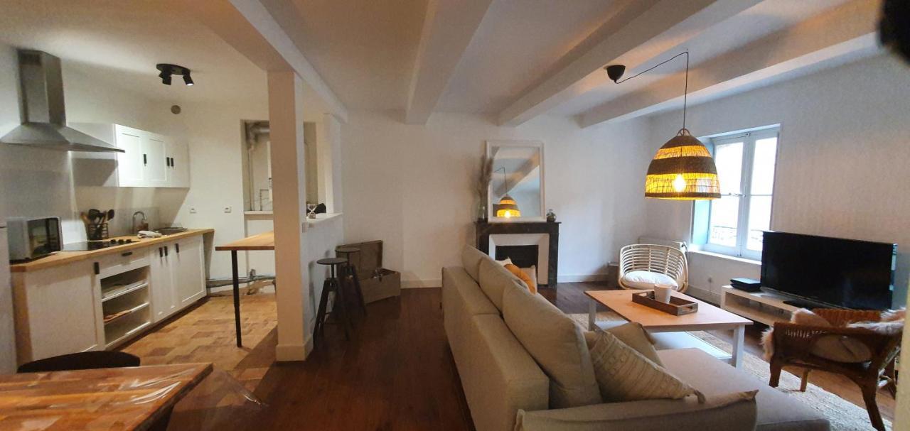 Santocha : Appartement En Plein Coeur De Ville ! Carcassonne Eksteriør bilde