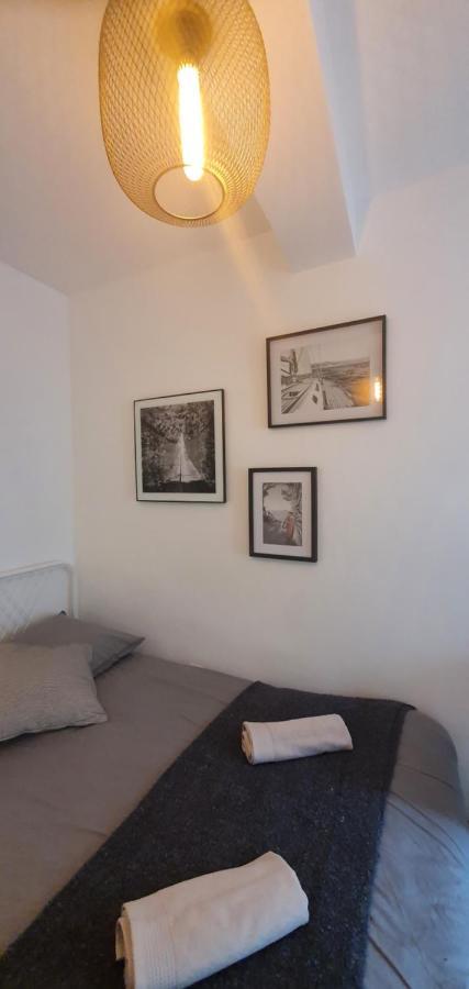 Santocha : Appartement En Plein Coeur De Ville ! Carcassonne Eksteriør bilde